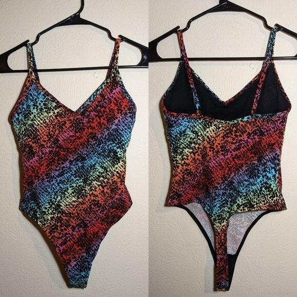PINK rainbow animal print bodysuit - Picture 4 of 11